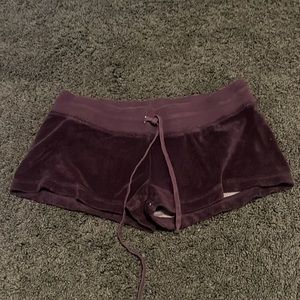 Hard tail shorts size XL